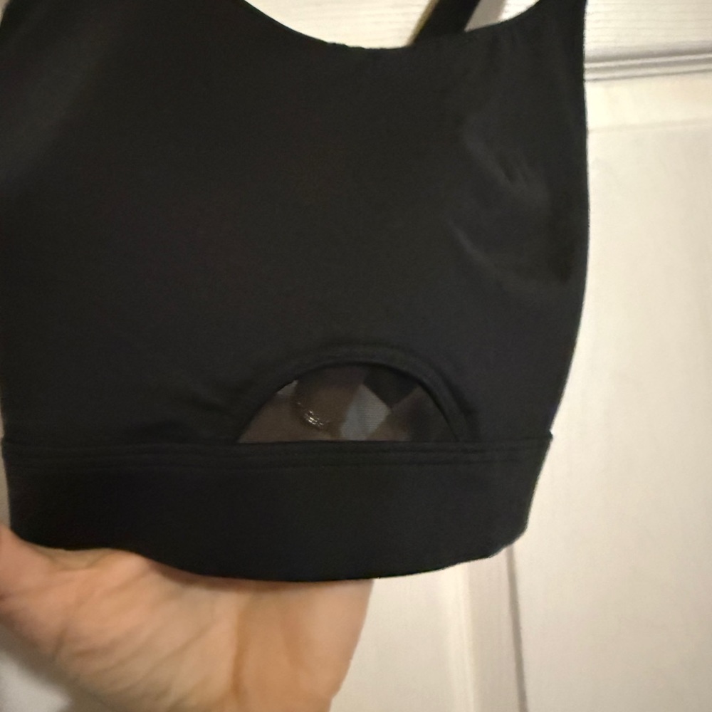Victoria's Secret Sport Strappy Sports Bra - Picture 2 of 4